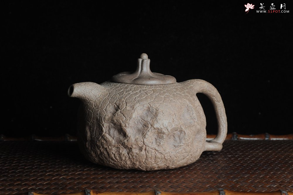 紫砂壶图片：美壶特惠 精品老青段全手工小供春 龚春 异形盖 难度大 肌理丰富 - 美壶网