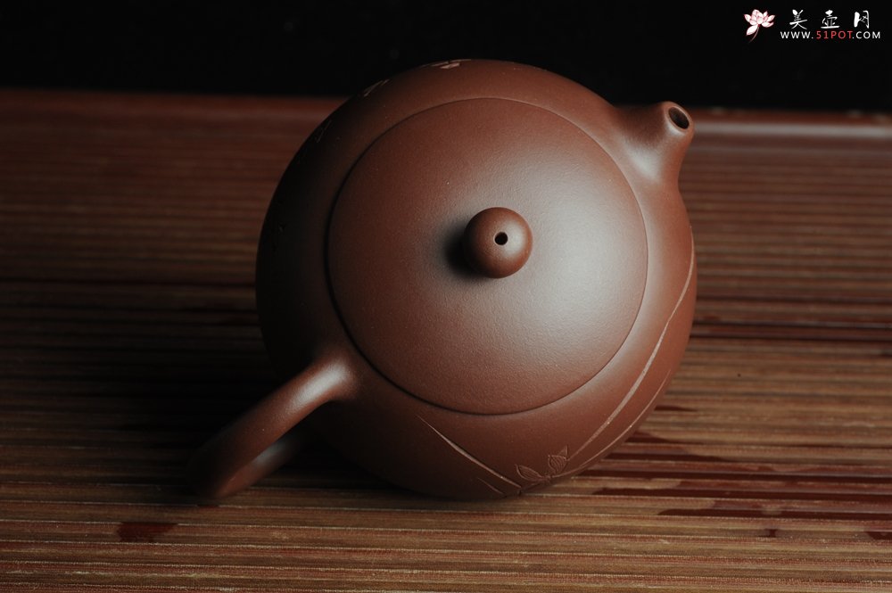 紫砂壶图片：美壶福利特惠 精工西施 助工俞霞老双刀室聚兰香 - 美壶网