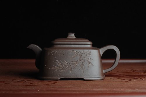 凌晨紫砂壶 美壶特惠 高手刻竹 全手工四方福明壶 泥料超好 原矿紫泥
