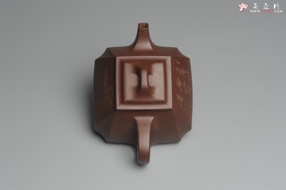 紫砂壶图片：美壶特惠 用心之作 进步之作 细节到位 做工精良 方健老师精心装饰山水抽角石瓢 只为看得见的朋友精工 - 美壶网