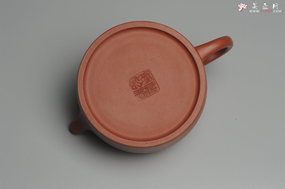 紫砂壶图片：美壶特惠 老清水泥经典大亨德中 茶人醉爱 - 美壶网