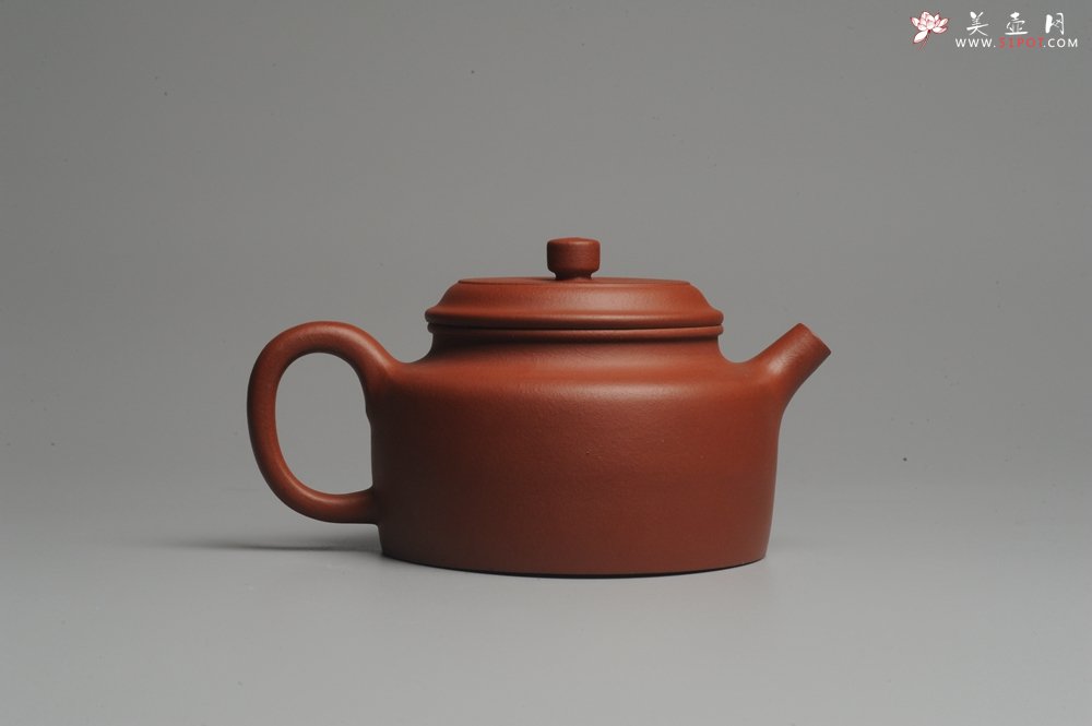 紫砂壶图片：美壶特惠 老清水泥经典大亨德中 茶人醉爱 - 美壶网