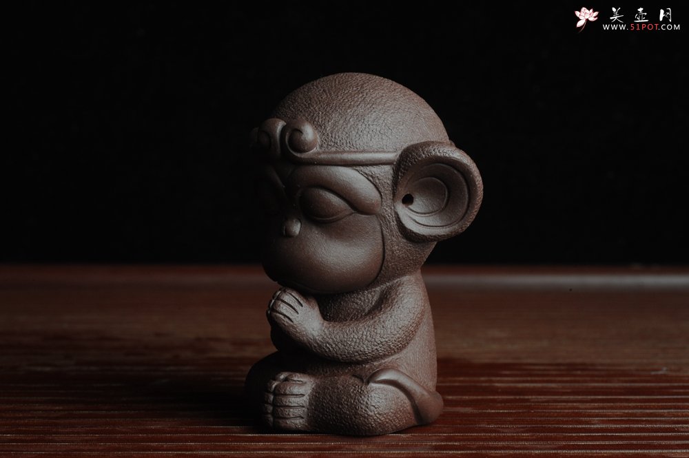 紫砂壶图片：美宠特惠 悟空 神态细腻 做工精致茶宠 - 美壶网