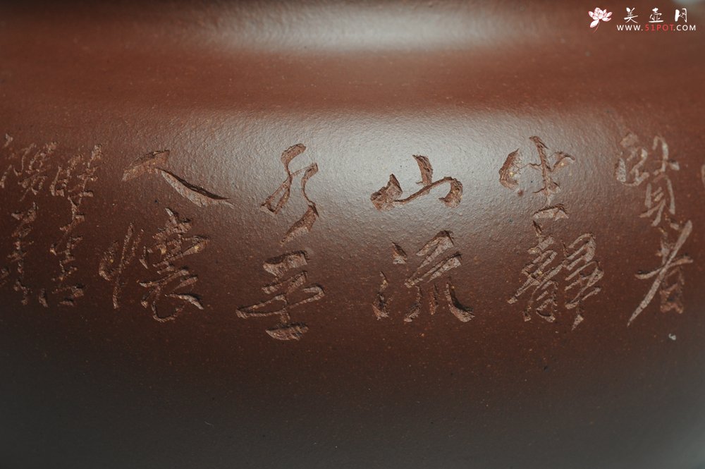 紫砂壶图片：【预定】难度超大 实力派杨老师全手工大亨仿古 大品650cc气势非凡 古韵悠悠  深得老味 - 美壶网