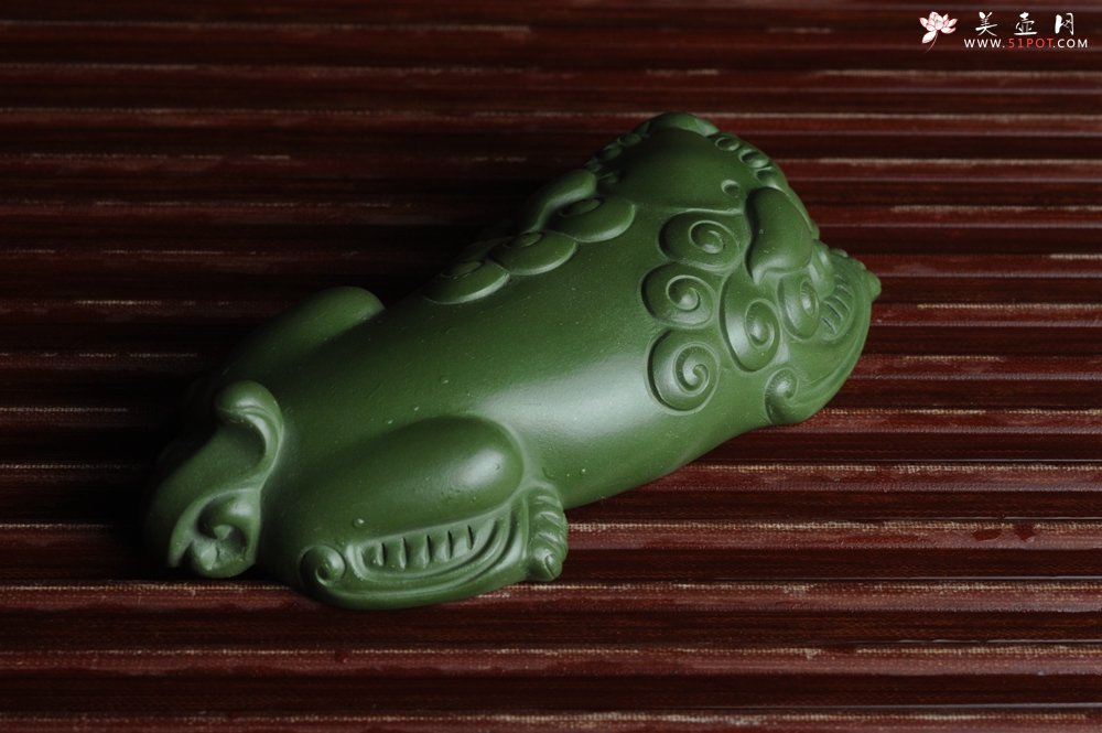 紫砂壶图片：紫砂貔貅茶宠 镇宅 神态细腻 做工精致 茶盘尤物 - 美壶网