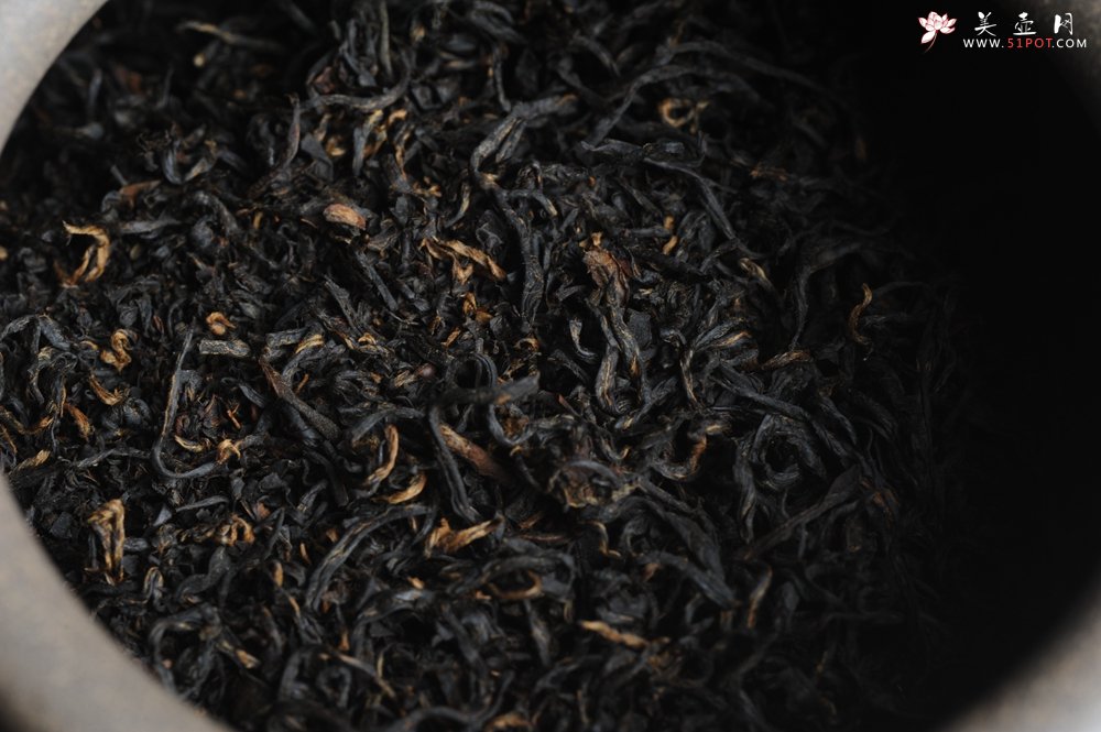 紫砂壶图片：阳羡明后雨前茶 采摘4.9 细嫩叶芽 4.10手工炮制新鲜出炉 弥香沁脾 90g每次泡茶可泡5到6泡 - 美壶网