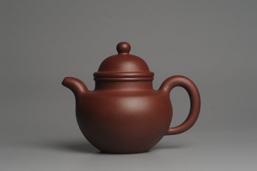 金同星紫砂壶 油润底曹青 全手工寿珍掇球 深得老味 做工灰常好 请君细品 作品说话  原矿底槽清