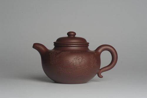 杨老师紫砂壶 强强联合 实力派杨老师全手工大亨莲子 方健老师即兴装饰 一甄清气半静吟 古韵悠悠 气势非凡 深得老味 原矿底槽清