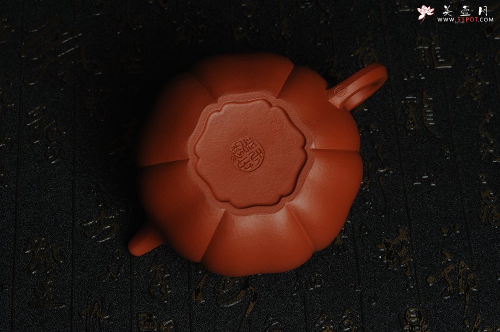 紫砂壶图片：精致朱泥葵仿古 难度太大 收缩大 实属不易 大口实用 - 美壶网