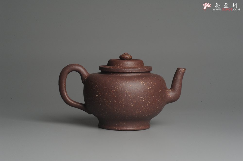 紫砂壶图片：美壶特惠 油润五彩紫泥高莲灯 做工精致 嵌盖难度大 茶人醉爱 - 美壶网