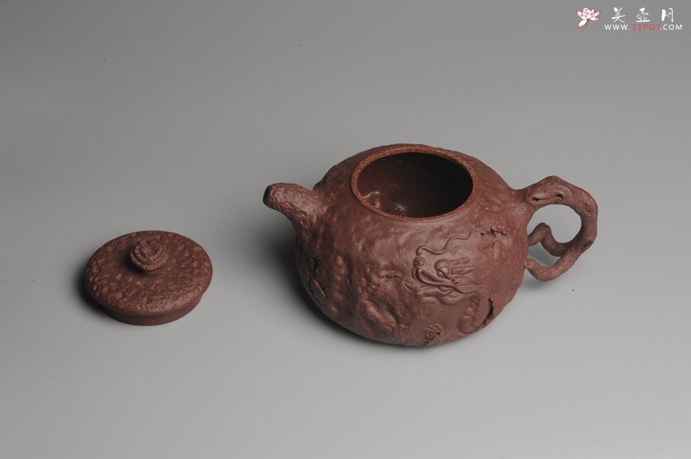 紫砂壶图片：美壶特惠 全手工薄胎游龙灵芝供春 龚春 做工精致 单色更显功力 - 美壶网