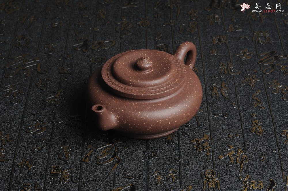 紫砂壶图片：美壶特惠 油润五彩紫泥精致矮莲灯  - 美壶网