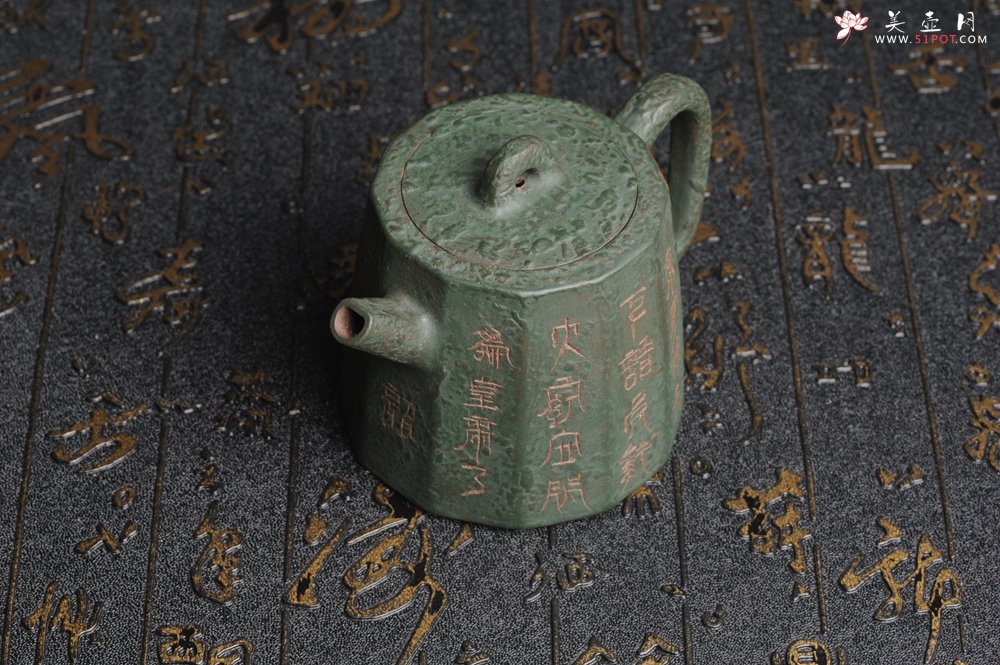 紫砂壶图片：美壶特惠 学苑派 仿龙文风格 青铜器质感 高秦权 - 美壶网