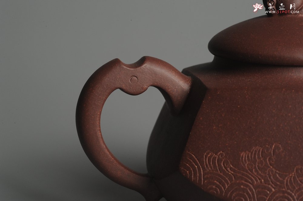 紫砂壶图片：美壶特惠 做工精致鱼跃龙门壶 泥料漂亮 寓意吉祥 - 美壶网