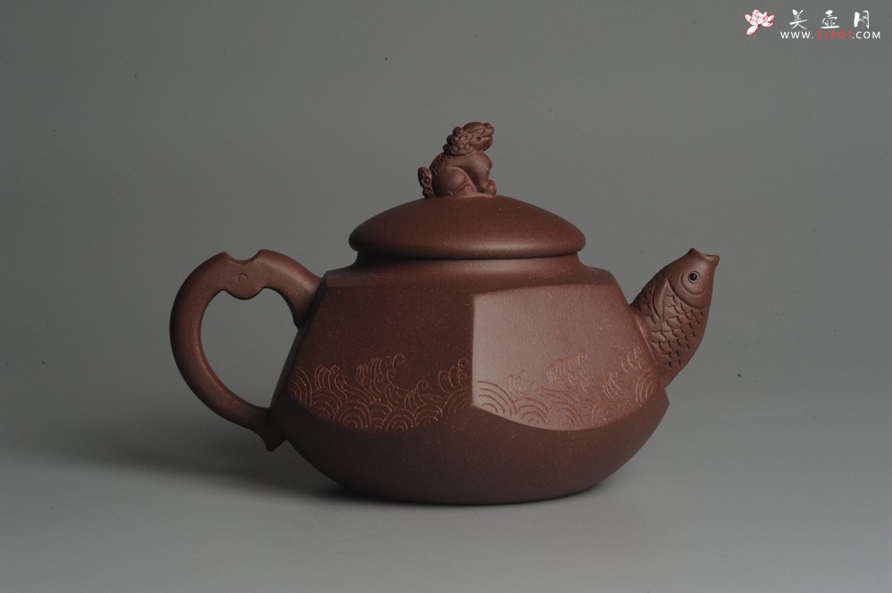 紫砂壶图片：美壶特惠 做工精致鱼跃龙门壶 泥料漂亮 寓意吉祥 - 美壶网