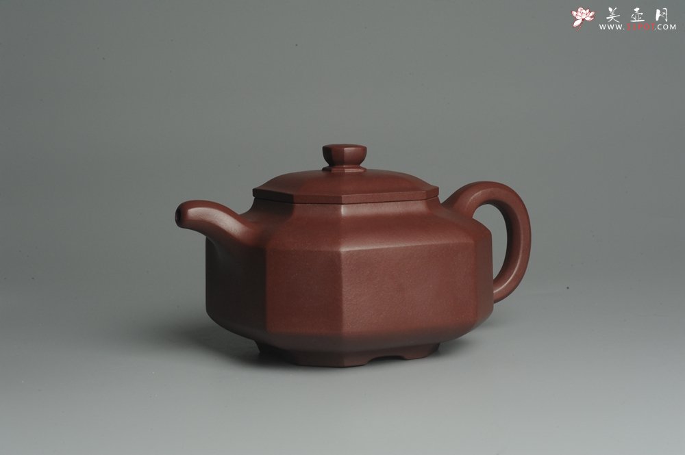 紫砂壶图片：实力派张海艳全手工精工八方侧角壶 工艺精湛 - 美壶网