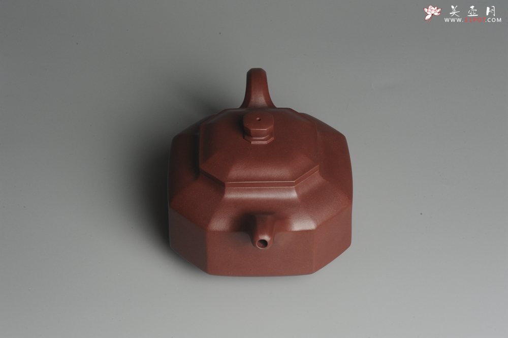 紫砂壶图片：实力派张海艳全手工精工八方侧角壶 工艺精湛 - 美壶网
