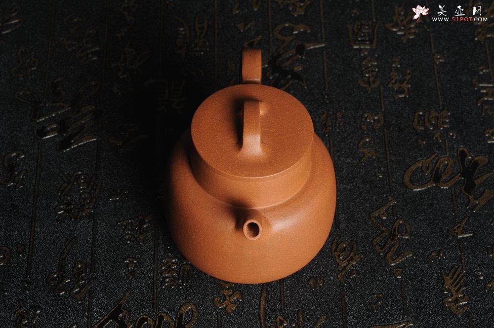 紫砂壶图片：美壶特惠 灰常油润优质黄降坡泥瓦当壶 文气小巧精致 实用 茶人醉爱 - 美壶网