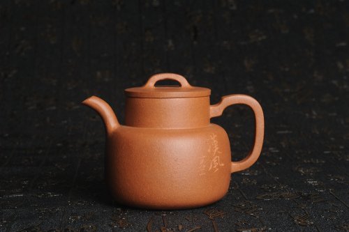 美壶定制紫砂壶 美壶特惠 灰常油润优质黄降坡泥瓦当壶 文气小巧精致 实用 茶人醉爱 原矿降坡泥