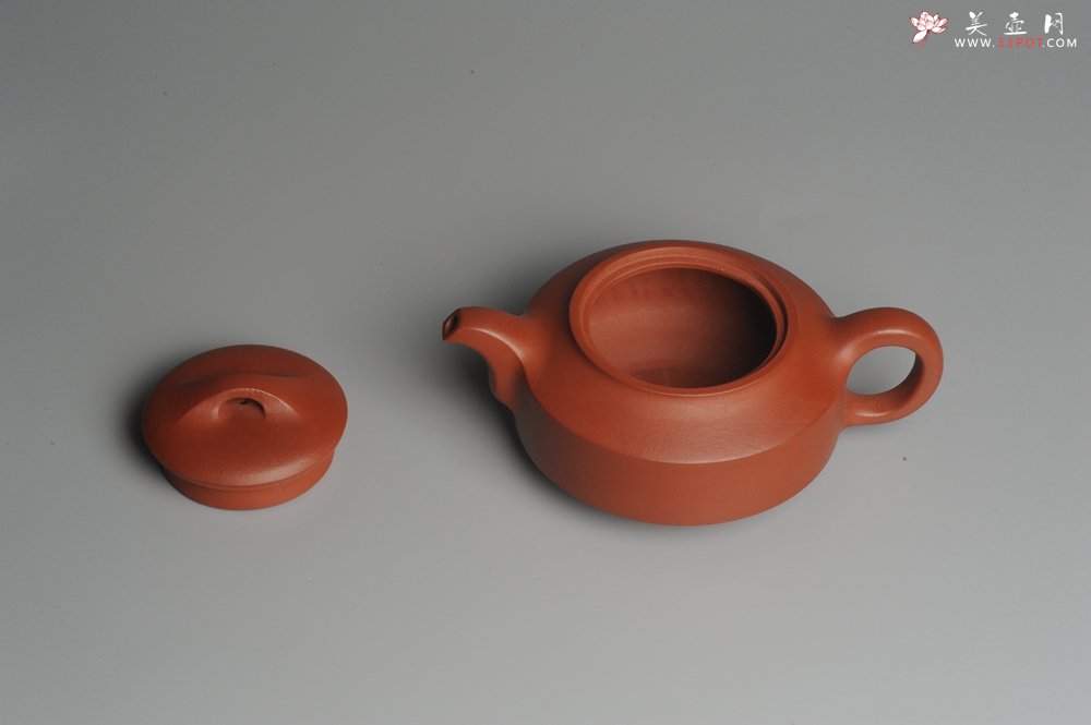 紫砂壶图片：美壶特惠 老清水泥精致汉君壶 茶人醉爱  - 美壶网