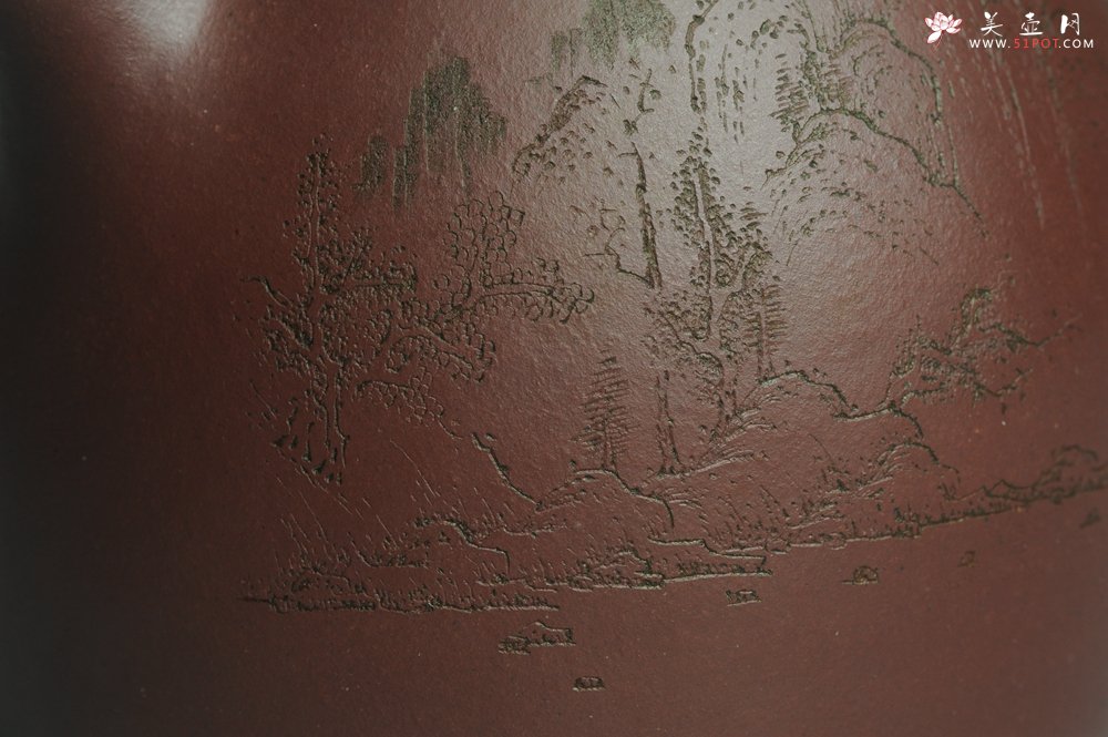 紫砂壶图片：油润紫泥 清茗堂助工文气装山水全手工秦权壶 - 美壶网