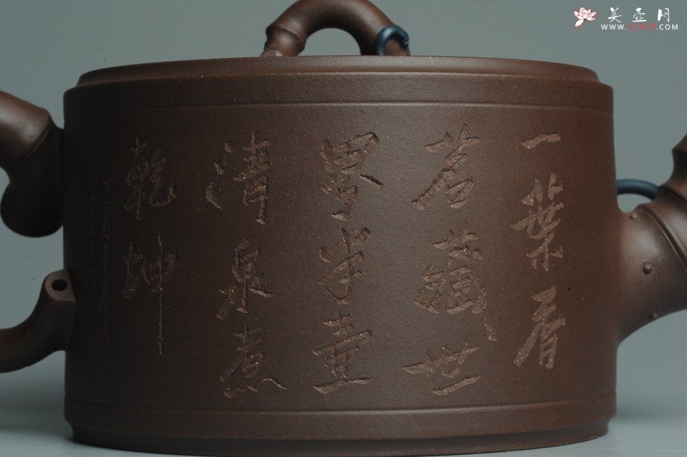 紫砂壶图片：精品大竹段壶 嵌盖难度大  气势磅礴 - 美壶网