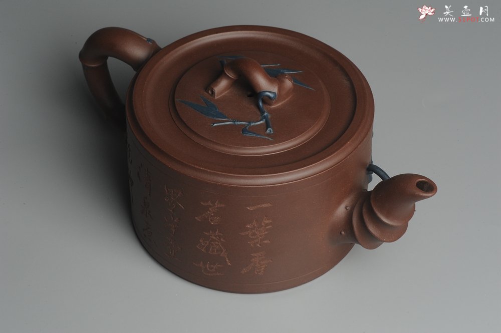 紫砂壶图片：精品大竹段壶 嵌盖难度大  气势磅礴 - 美壶网