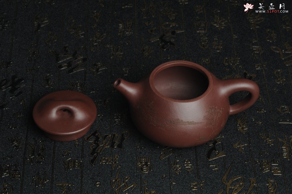 紫砂壶图片：美壶特惠 经典平盖小石瓢 满瓢（景舟石瓢）子木刻绘山水 - 美壶网