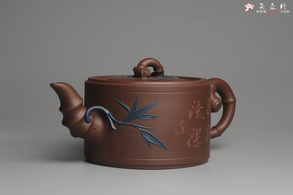 紫砂壶图片：精品大竹段壶 嵌盖难度大  气势磅礴 - 美壶网