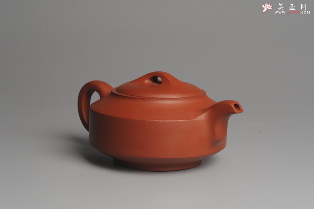 紫砂壶图片：美壶特惠 老清水泥精致汉君壶 茶人醉爱  - 美壶网