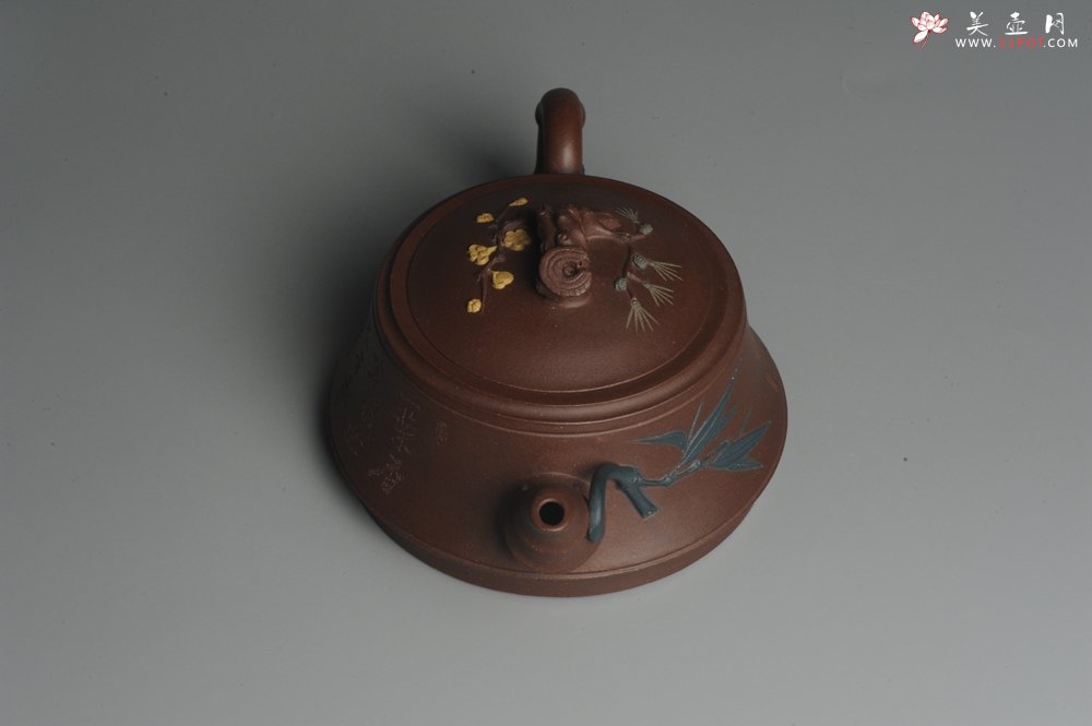 紫砂壶图片：美壶特惠 精工岁寒三友松竹梅 嵌盖难度大 文气雅致 - 美壶网