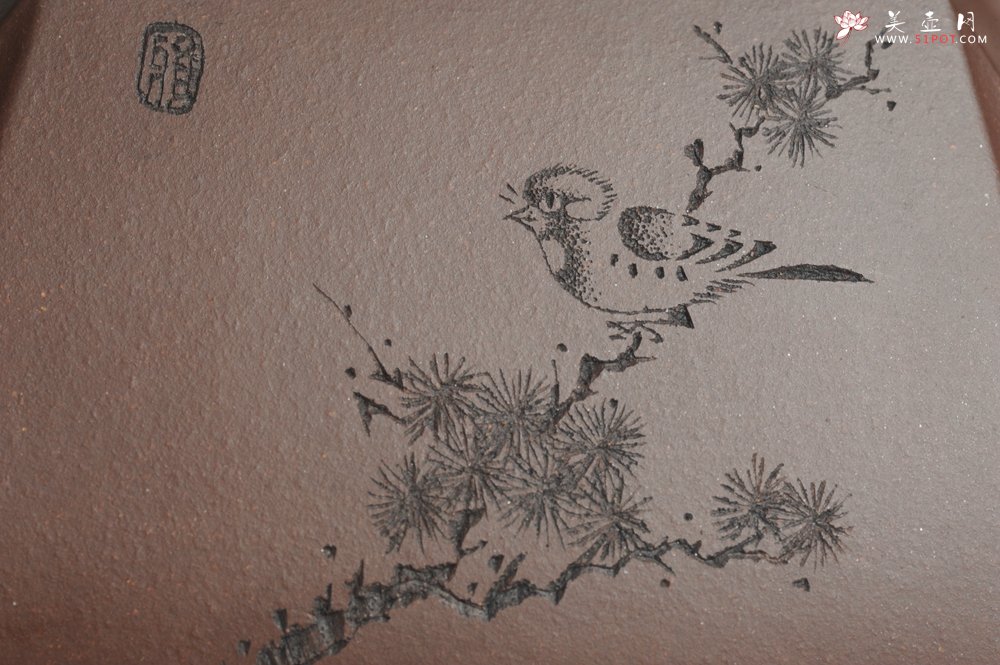 紫砂壶图片：美壶特惠 用心之作 进步之作 细节到位 做工精良 方健老师精心装饰花鸟精工抽角石瓢 只为看得见的朋友 - 美壶网