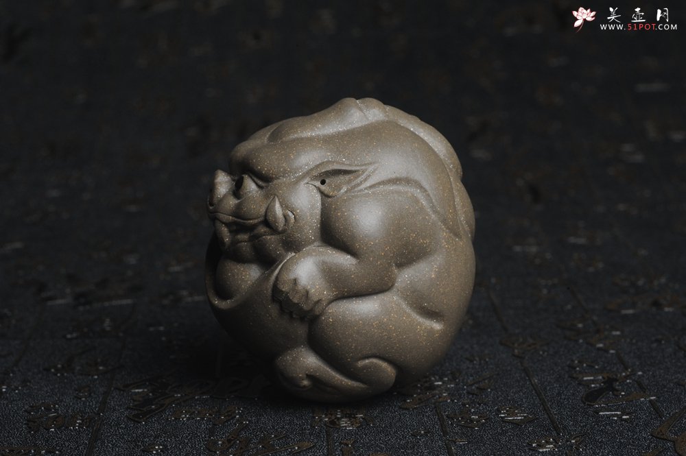 紫砂壶图片：美宠特惠 回馈壶友 精致聚财金蟾茶宠 茶盘尤物高7.5cm宽6.5cm左右 - 美壶网