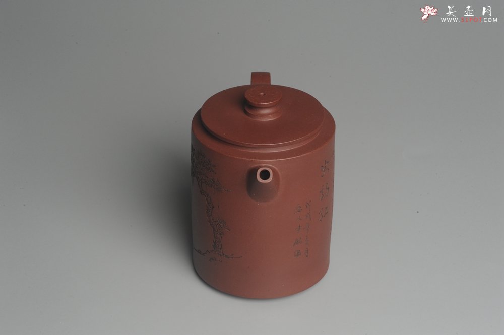 紫砂壶图片：美壶特惠 优质原矿红拼文人小壶柱础 做工精细 禾人老师即兴装饰 - 美壶网