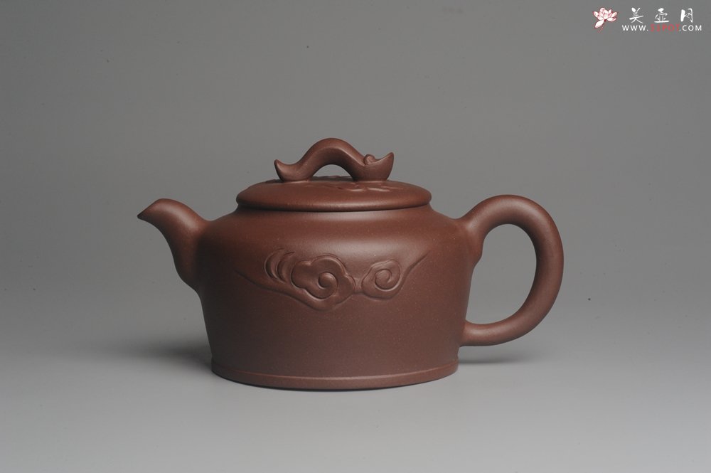 紫砂壶图片：美壶特惠 一厂拼紫泥 精致云意壶 头顶祥云 好兆头 - 美壶网