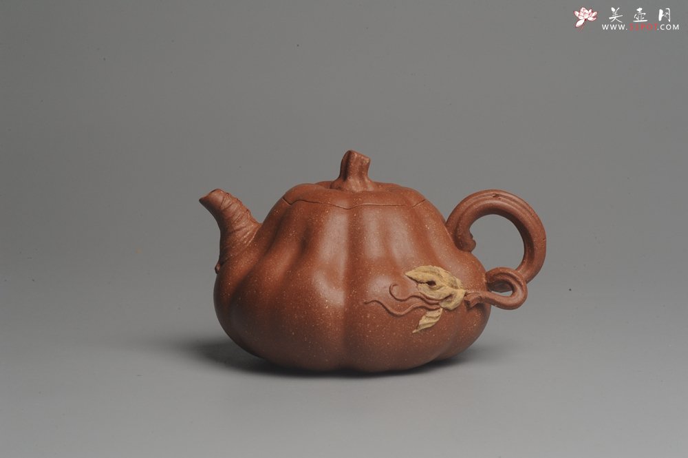 紫砂壶图片：美壶特惠 油润降坡泥精致卡盖全手工仿生小南瓜 - 美壶网