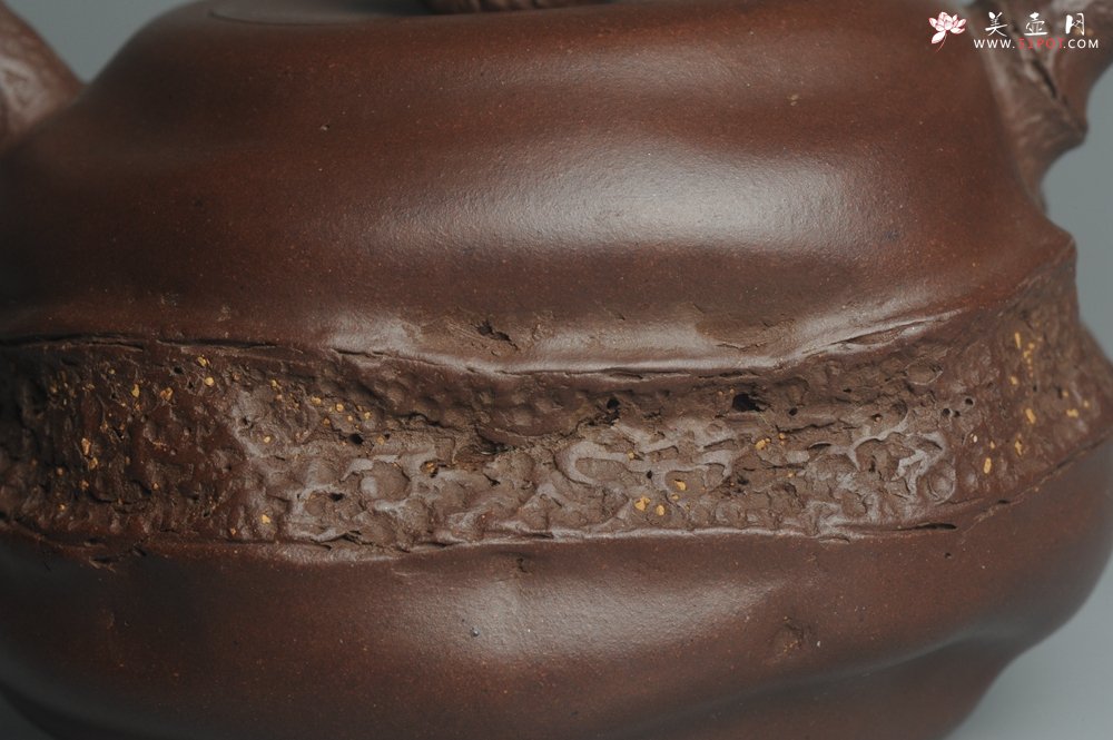 紫砂壶图片：潘丹初全手新作 道法自然 妙趣横生 原创溪竹 - 美壶网