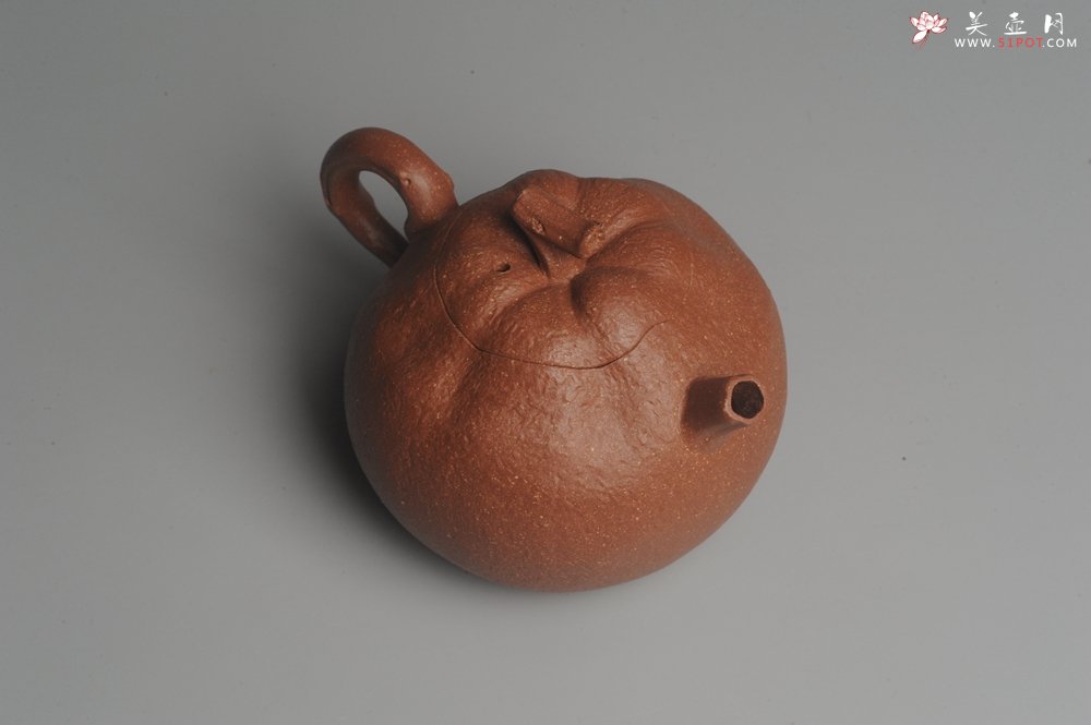 紫砂壶图片：美壶特惠 油润降坡泥精致卡盖全手工仿生丑橘壶 - 美壶网