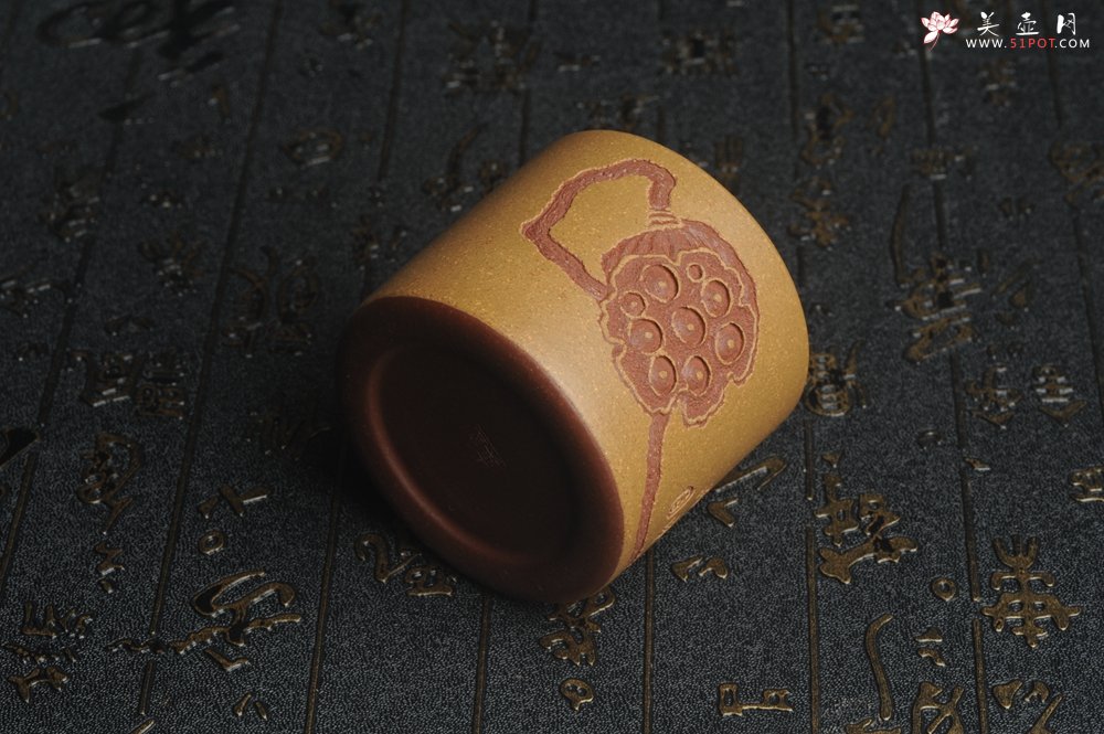 紫砂壶图片：美杯特惠 精品好泥好工好刻雅致厚实品茗杯 缸杯 莲蓬禅心杯 - 美壶网