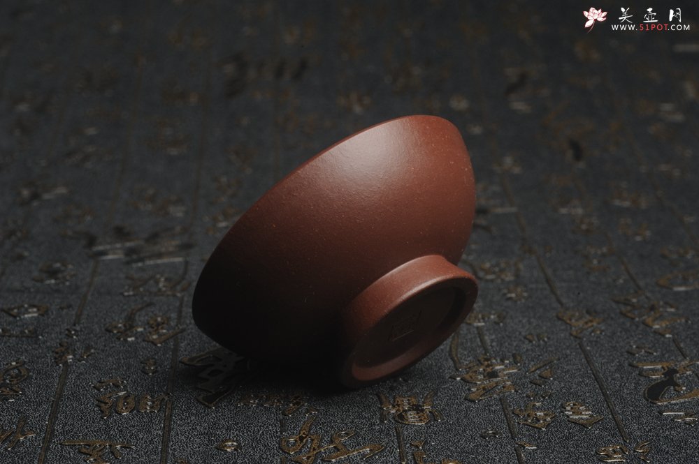 紫砂壶图片：美杯特惠超精工特厚杯重110g 兰草品茗杯 - 美壶网