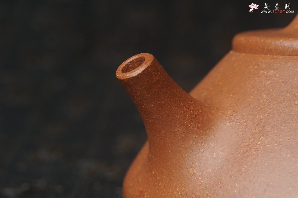 紫砂壶图片：润五彩段泥 全手工薄胎子冶石瓢 有君子风无俗人气 助工俞霞精心摹古刻绘雅竹 - 美壶网