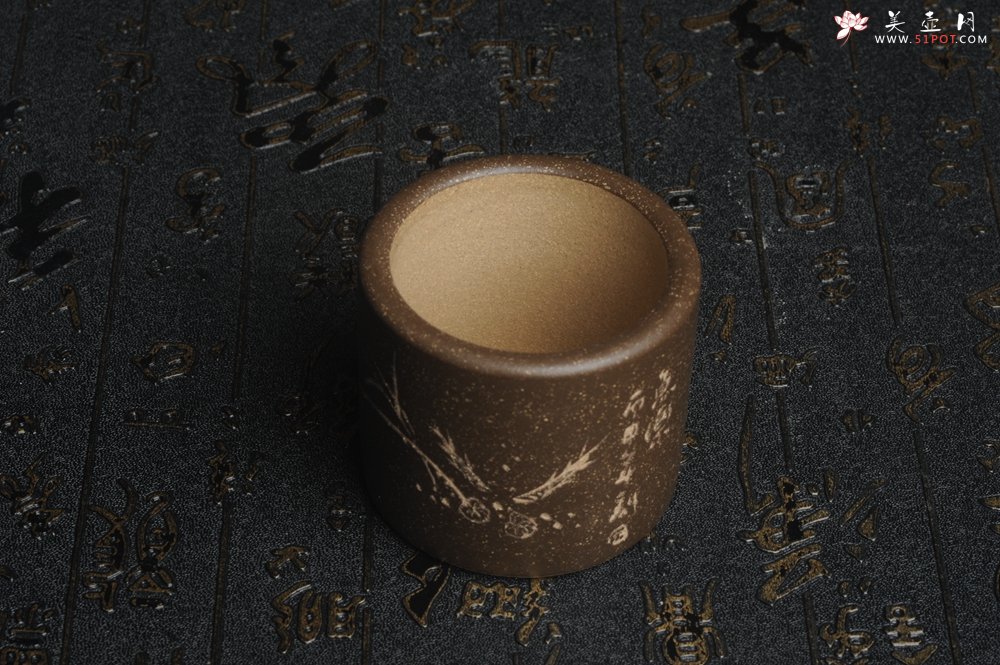 紫砂壶图片：美杯特惠 精品好泥好工好刻雅致厚实品茗杯 缸杯 鱼乐杯 - 美壶网