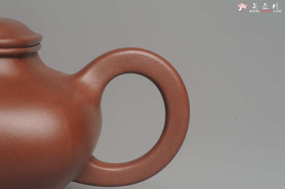 紫砂壶图片：实力派张海艳全手工老辣四方虚扁壶 超精致 - 美壶网