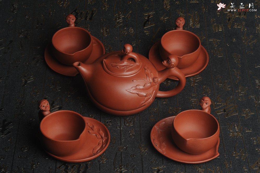 紫砂壶图片：美壶特惠 原矿红清水泥 精致辈辈封侯套壶 单杯56cc 送礼自用佳品 茶人醉爱 - 美壶网