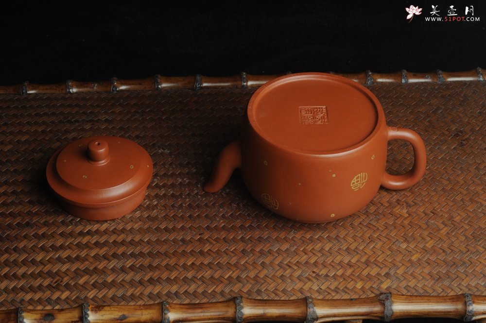 紫砂壶图片：特好朱泥全手工描金平盖古莲子 - 美壶网