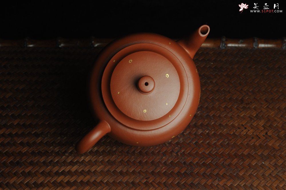 紫砂壶图片：特好朱泥全手工描金平盖古莲子 - 美壶网