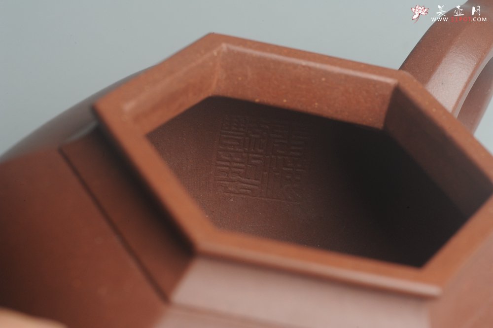 紫砂壶图片：实力派张海艳全手工六方笑樱壶 做工灰常精致 气韵流畅 - 美壶网