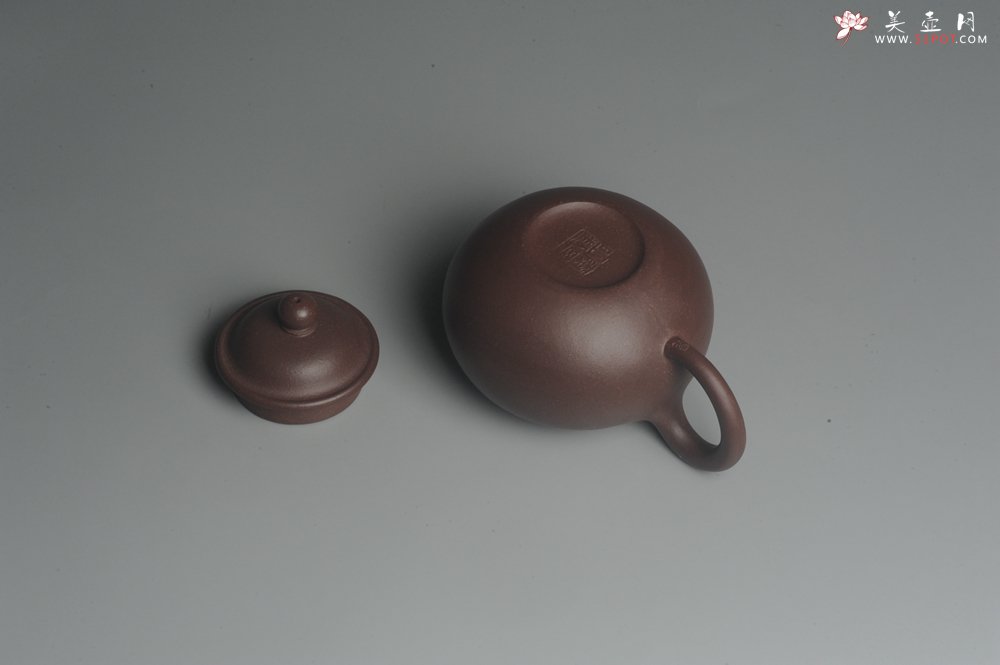 紫砂壶图片：美壶特惠 经典寿珍掇只 泥料超好 - 美壶网