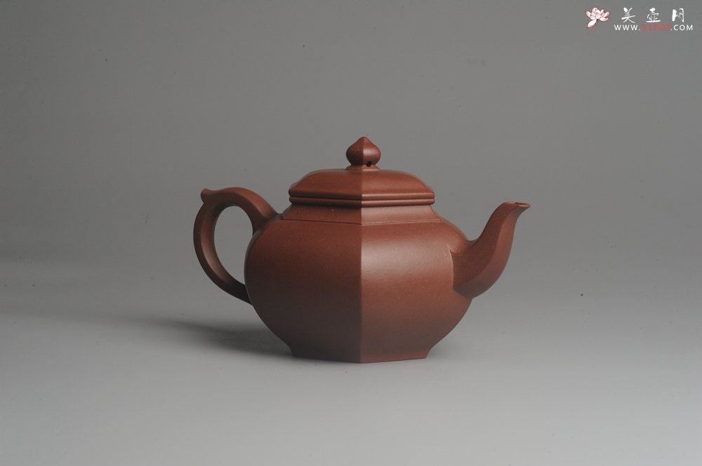 紫砂壶图片：实力派张海艳全手工六方笑樱壶 做工灰常精致 气韵流畅 - 美壶网