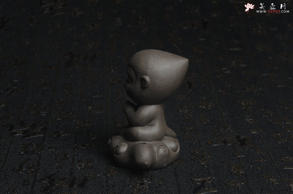 紫砂壶图片：美宠特惠 精工老青灰泥悟空茶宠摆件高9.3cm - 美壶网